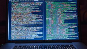 AUR anunță că se opune extinderii interceptărilor în mediul online: Ziua ca hoții, Florin Cîțu a dat un ultim atac la drepturile și libertățile cetățenești