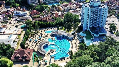 Ministerul Turismului alocă finanţări nerambursabile operatorilor economici din staţiunile balneare şi balneoclimatice care vor să facă investiții în infrastructură/ Care este plafonul limită