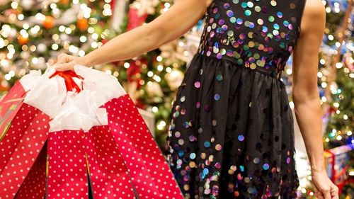 Primăria Râmnicu Vâlcea va distribui 10.000 de cadouri copiilor din oraș