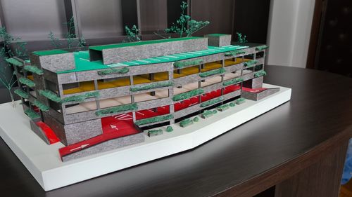 Primăria Sector 6 construiește o parcare verticală în spatele blocului „Rotund” de la Lujerului