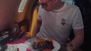 EXCLUSIV Liderii PSD Marcel Ciolacu, Sorin Grindeanu, Laura Vicol și copiii lor au zburat de la Monaco la București în 2022 cu jet privat închiriat de Nordis după ce au fost la Marele Premiu de Formula 1 / Ciolacu: Am fost la Monaco cu fiul meu dar am zburat cu avion de linie