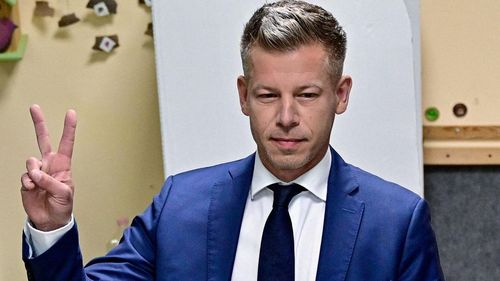 O lovitură pentru mișcările naționaliste și de extremă dreaptă din lume: Conservatorul proeuropean Peter Magyar l-a detronat pe naţionalistul Viktor Orban în Ungaria - presă