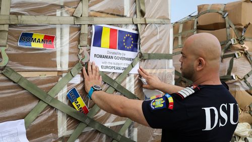 GALERIE FOTO | România trimite ajutoare umanitare în Venezuela / Materiale de cazarmament și produse medicale vor ajunge în regiunea Yaracuy, grav afectată de cutremure