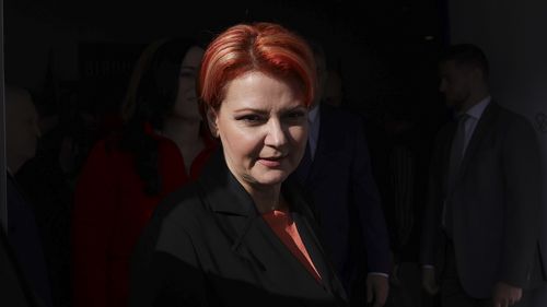 BREAKING Formula cu care PSD merge în coaliție pentru reforma administrației locale: primarii și șefii de consilii județene să decidă dacă fac concedieri sau reduc cheltuielile de salarizare cu 10% / Solicitare de reducere a posturilor cu 10% și în administrația centrală
