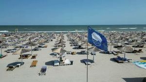 Unde se află cele șase plaje „Blue Flag” din România, cu nisip fin, apă curată și servicii mai bune