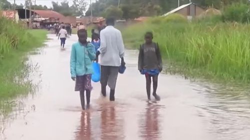 Cel puţin 32 de morţi în urma ploilor abundente din Kenya/ Peste 40.000 de persoane și-au părăsit satele