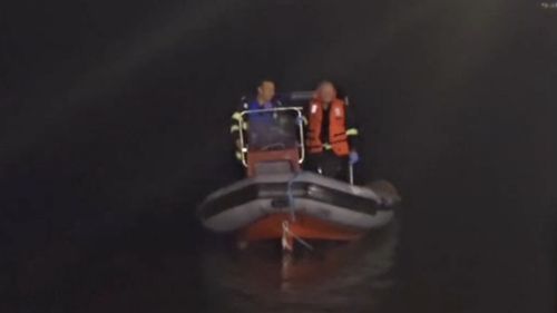 VIDEO Două persoane decedate, găsite după furtună, pe lacul Snagov / SURSE: Ar fi vorba de un medic și fiul lui de 13 ani