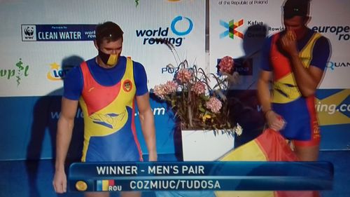Medalii de aur pentru România la canotaj, la dublu rame masculin și feminin / Cozmiuc şi Tudose au început slab cursa şi erau ultimii după 500 de metri, dar au recuperat fantastic