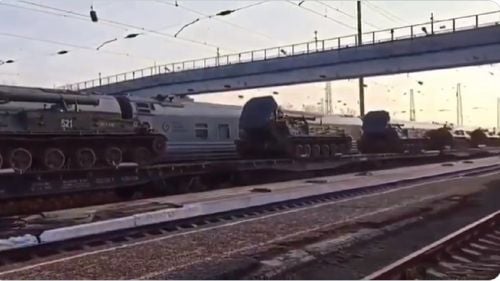 Popularii europeni solicită o dezbatere în Parlamentul European cu privire la prezența militarilor ruși la frontiera ucraineană