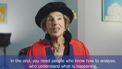 Jurnalista Hella Pick, una dintre deschizătoarele de drum pentru femei în presă, a murit la 94 de ani