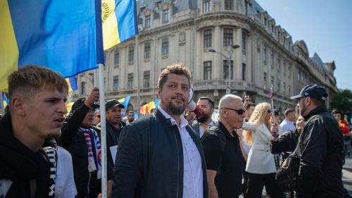 Claudiu Târziu, liderul senatorilor din partidul extremist AUR: ”Ucraina ajută în continuare căpeteniile separatiste de la Tiraspol să supravieţuiască, să circule şi facilitează celor 120.000 de rusofoni, care au cetăţenie ucraineană, refugierea în Europa şi în lume”