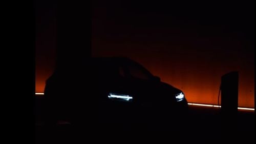 FOTO Dacia dă indicii despre cum va arăta Dacia Spring cu facelift