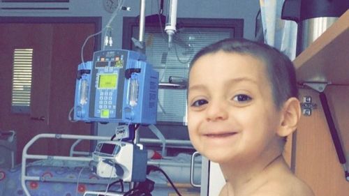 Arestări în Marea Britanie după ce fanii fotbalului și-au bătut joc de un copil care a murit de cancer