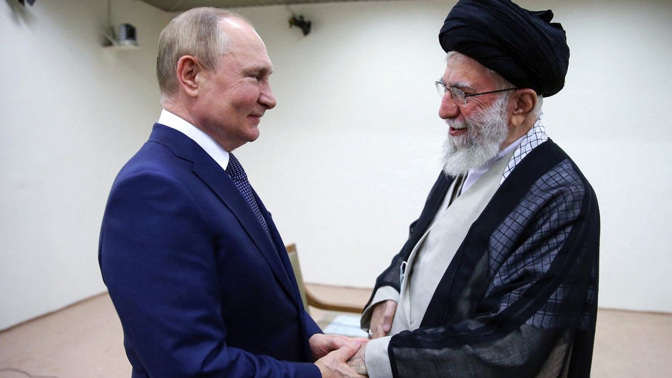 „Războiul din Iran este o lovitură dureroasă pentru prestigiul Rusiei de mare putere / Putin se teme de curentele extremiste din societatea rusă / Pentru Kremlin este o perioadă proastă” / Cum e afectată Rusia de războiul din Iran - interviu cu istoricul Cosmin Popa