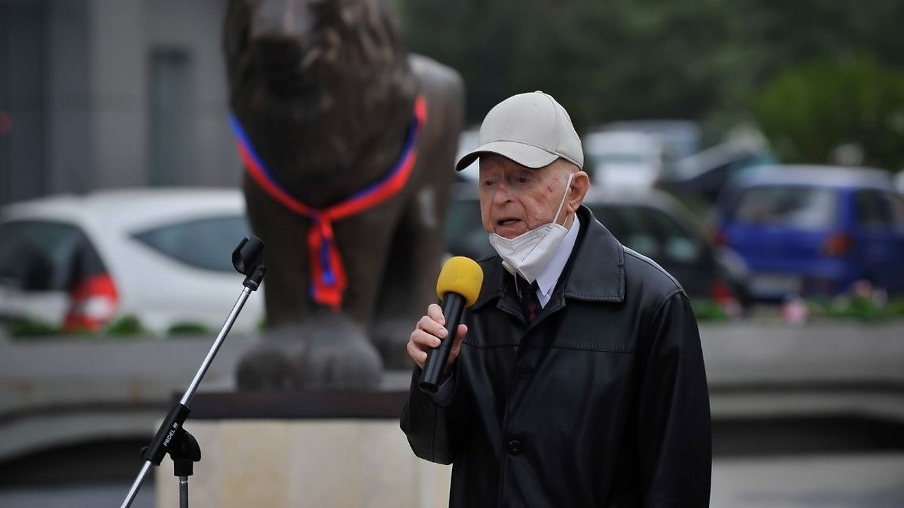 Ambasada Israelului în România anunță moartea lui Iancu Ţucărman, unul dintre supravieţuitorii Trenurilor Morţii din timpul Holocaustului/ Ţucărman, 98 de ani, a fost infectat cu virusul SARS-COV 2