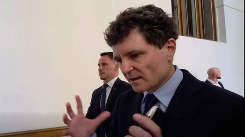 VIDEO Nicușor Dan, întrebat dacă mai are încredere în Bolojan: ”Nu e vorba dacă eu am încredere sau nu, chestiunea este dacă poate să strângă o majoritate, asta e discuția”