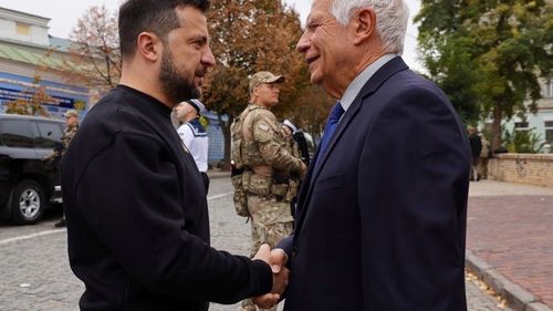 Șeful diplomației europene: UE va spori ajutorul militar pentru Ucraina / Anunțul, după eliminarea ajutorului financiar de șase miliarde de dolari de către SUA