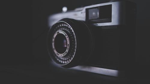 Oameni de ştiinţă din Statele Unite susţin că au construit cea mai mare cameră digitală din lume / Cu 3,2 gigapixeli, ar putea surprinde o minge de golf de la 24 de kilometri distanță