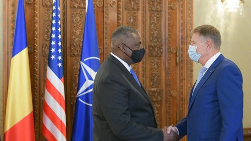 Șeful Pentagonului i-a transmis președintelui Iohannis că SUA sunt decise să își mențină angajamentul în zona Mării Negre