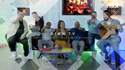 VIDEO Prima televiziune din lume a romilor emite de la Budapesta, cu ajutorul unui investitor român