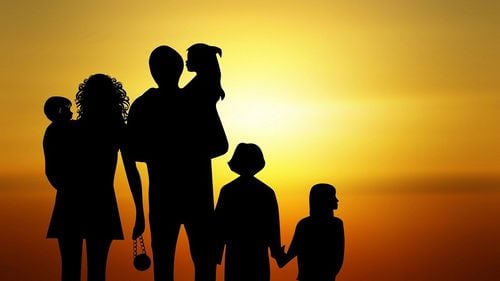 Conservatoarele tinere își rescriu prioritățile: carieră, dar cu familia pe primul loc