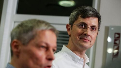 Dan Barna: E nevoie de un premier credibil, Dacian Cioloș este propunerea noastră fără echivoc/ Singura alianță posibilă de centru dreapta este PNL-USRPLUS-UDMR, probabil și o parte din minorități