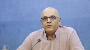 Raed Arafat le cere românilor să nu mai iasă din case: ”Virusul nu se vede, nu se simte și nu are gust”