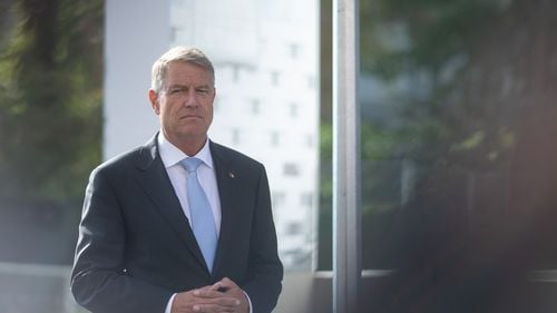 Simona-Livia Maftei şi Diana-Loreta Păun, eliberate din posturile de consilieri prezidenţiali / Alte decrete semnate de Klaus Iohannis în ultima zi de președinte