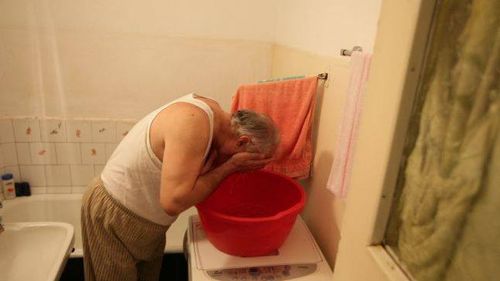 Protest cu lighene anunțat pentru 5 decembrie în fața Primăriei Capitalei