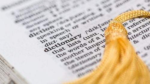 „Fraier”, de la „pețitor” la sensul pe care îl are astăzi / Șase cuvinte care și-au schimbat înțelesul inițial de-a lungul secolelor