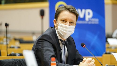 DOCUMENT Siegfried Mureșan: Nu doar instituțiile Uniunii Europene, ci și țările membre, bilateral, vor continua să ajute autoritățile de la Chișinău să gestioneze pandemia COVID-19 / Ridicarea imunității a doi deputați din Republica Moldova este „o veste bună”