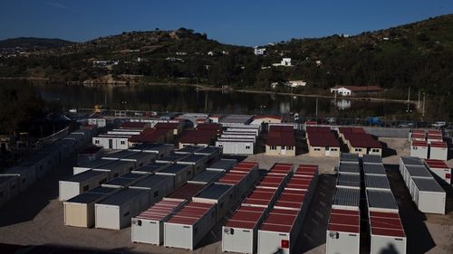 Grecia a deschis două noi 'centre închise cu acces controlat' pentru migranţi, pe insulele Leros şi Kos