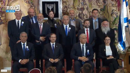 Israel: Benjamin Netanyahu întâmpină mari probleme la formarea guvernului cu aliații săi din extrema dreaptă, care doresc neapărat portofoliul Apărării. Statele Unite au obiecții