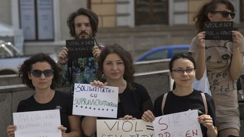 Deputații au adoptat proiectul privind instituirea unui registru național automatizat cu persoanele care au comis infracţiuni sexuale