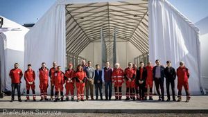 Crucea Roşie Italiană a construit la Suceava un hub umanitar pentru facilitarea transporturilor cu ajutoare spre Ucraina / Depozitul permite stocarea a 700 de paleţi cu materiale umanitare în greutate de peste 500 de tone