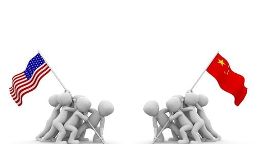 Atac dur al Chinei la adresa SUA: "Democraţia a devenit de multă vreme o armă de distrugere în masă, utilizată de SUA" / China se angajează să "reziste şi să se opună ferm tuturor felurilor de pseudo-democraţie"