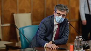 Virgil Popescu, ministrul Energiei: Nu privatizăm nimic, listarea unor pachete minoritare de acțiuni pe bursă nu înseamnă privatizare