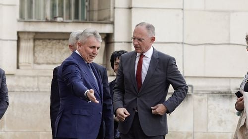 Lucian Bode, întâlnire cu omologul austriac: Această vizită dezgheaţă relaţiile bilaterale dintre România şi Austria