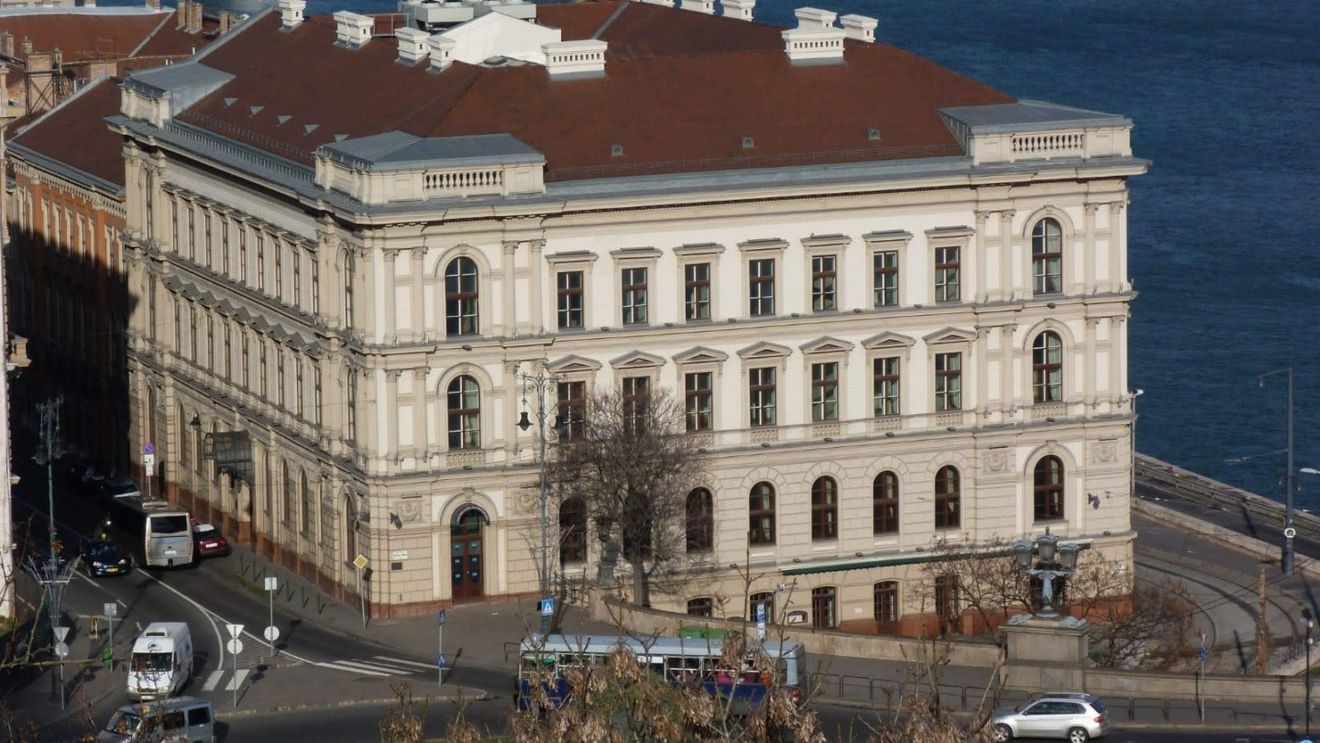 BREAKING România se va retrage din „banca lui Putin”