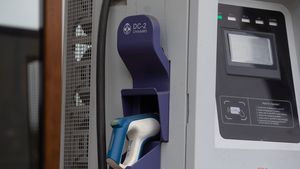 O companie locală a câştigat finanţare europeană pentru dezvoltarea unei reţele de staţii de încărcare a vehiculelor electrice