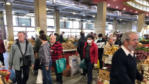 Ludovic Orban: Piața Obor se va închide/ Cel mai posibil vor rămâne deschise piețele în aer liber