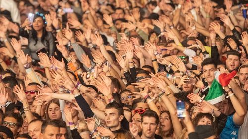 Au închiriat pentru festivalierii UNTOLD camere studențești ale USAMV Cluj, iar instanța i-a condamnat / Șase persoane, condamnare  la închisoare cu suspendare și plata în solidar a aproape 80.000 de lei