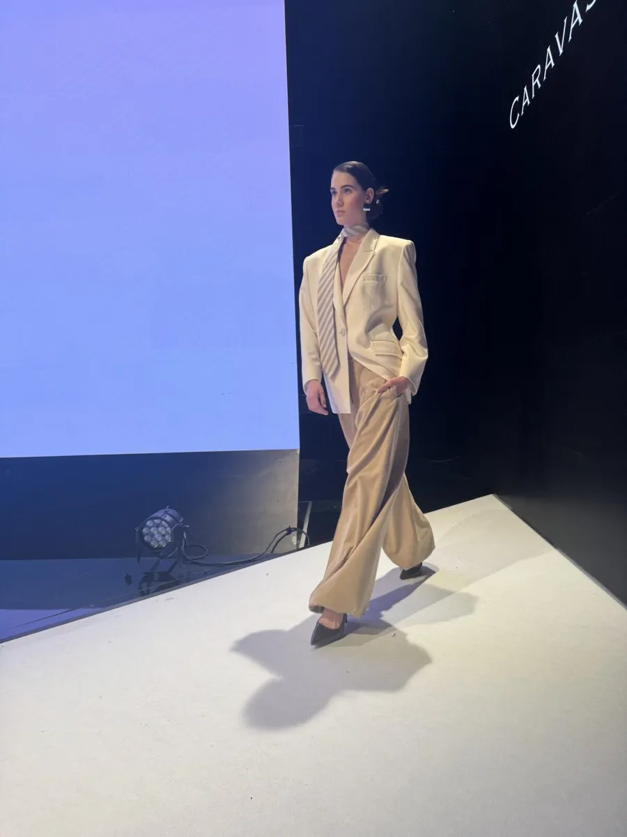 caravasili romanian fashion week primavara vara 2026 