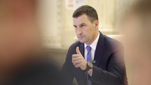 Vicepremierul Tanczos Barna, întrebat dacă ia „şpagă de supravieţuire”: Nu dau, nu iau. E foarte simplu! N-am dat şpagă nici măcar la poliţist, în tinereţe