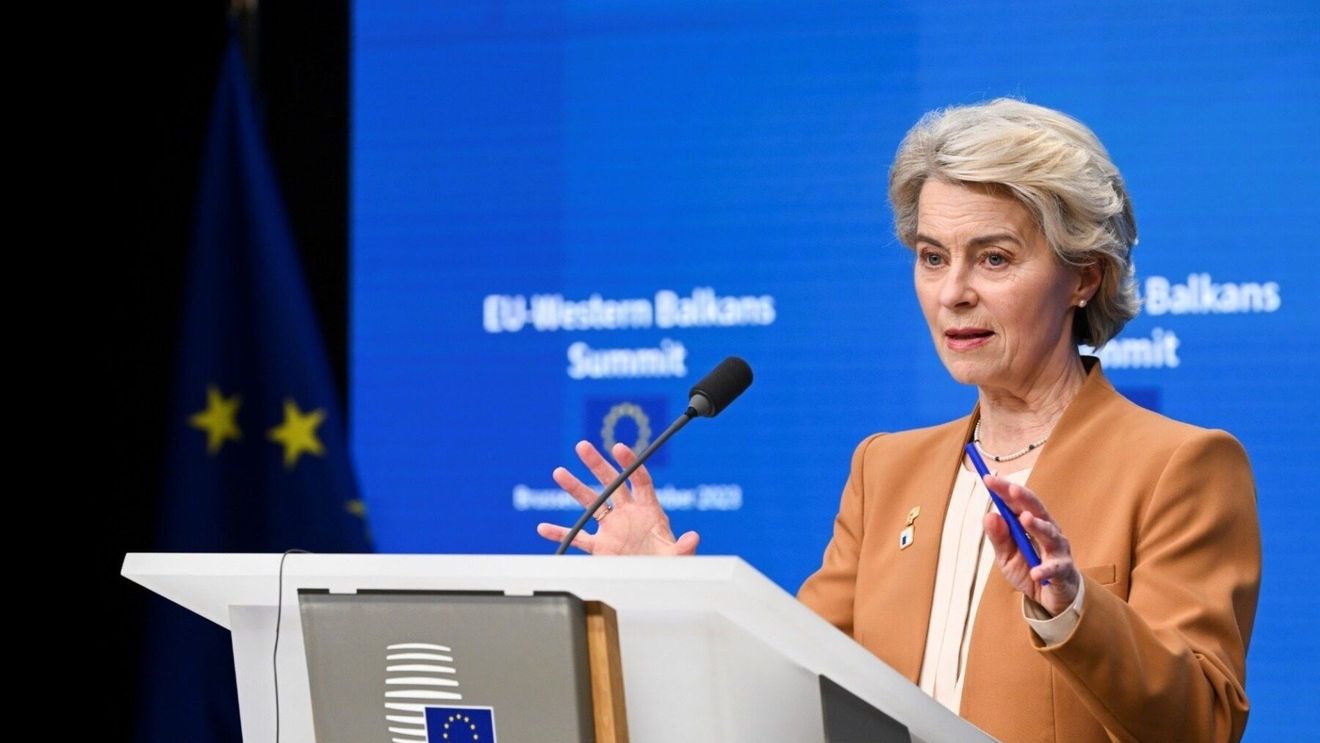 Preşedinta Comisiei Europene avertizează că vor exista contramăsuri dacă SUA introduc taxe vamale de 30%