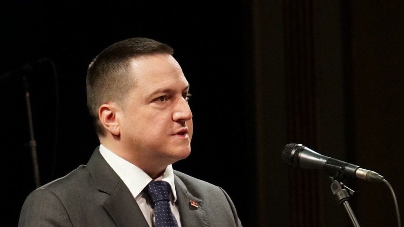Serbia: Ministrul Educației Branko Ruzic demisionează din funcție după masacrul comis de elevul de 14 ani  într-o școală primară din Belgrad