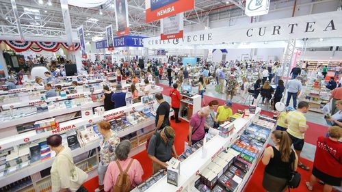 Maia Sandu, mesaj la deschiderea salonului internațional de carte Bookfest: Venim de acasă acasă, dinspre ai noştri spre ai noştri