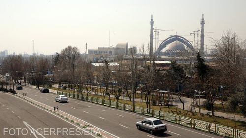 Iranul a eliberat 70.000 de deţinuţi din închisori din cauza epidemiei de coronavirus. Bilanțul a ajuns al 243 de morți și peste șapte mii de infectări