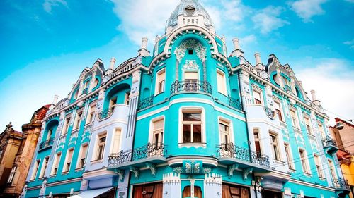 GALERIE FOTO Primarii PNL salvează clădirile de patrimoniu. Guvernul PNL a alocat bani pentru reabilitarea Palatului Universității din București, Palatului Sturdza din Iași, Colegiului Carol I și Operei din Craiova - Advertorial