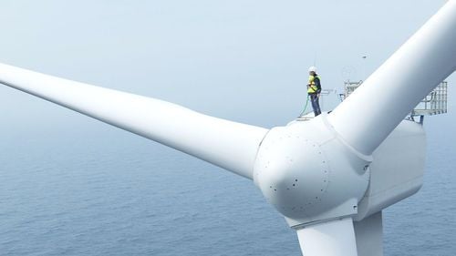 Un parc eolian în Canalul Mânecii, finanțat cu 350 de milioane euro de Banca Europeană de Investiții